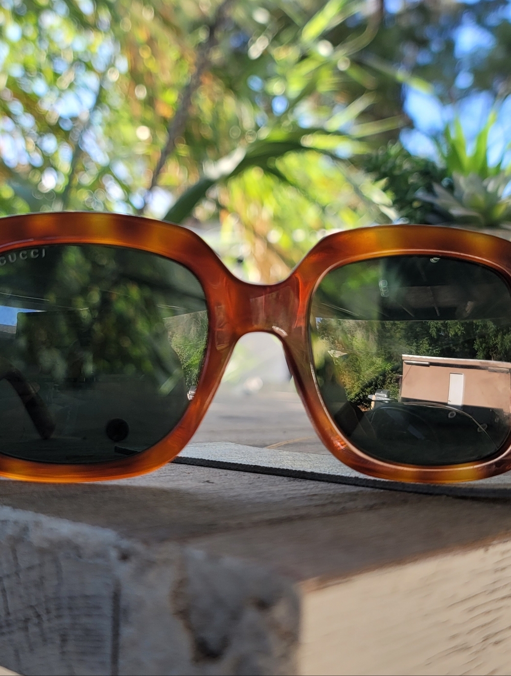 Gucci Brown/Tortoiseshell Square Sunglasses with Green-Red Temple Stripes - Picture 8 of 9